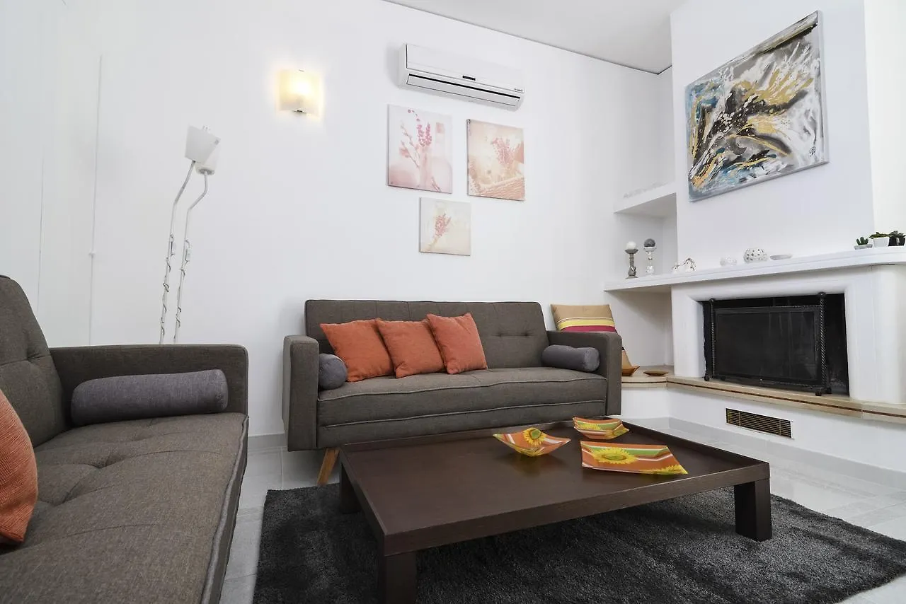 B&B Villa Genny A Pochi Passi Dal Mare Holiday home San Cataldo (Apulia)
